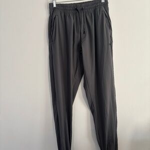 Legends Men’s Performance Joggers — Size M — Nylon/Spandex — Charcoal Gray